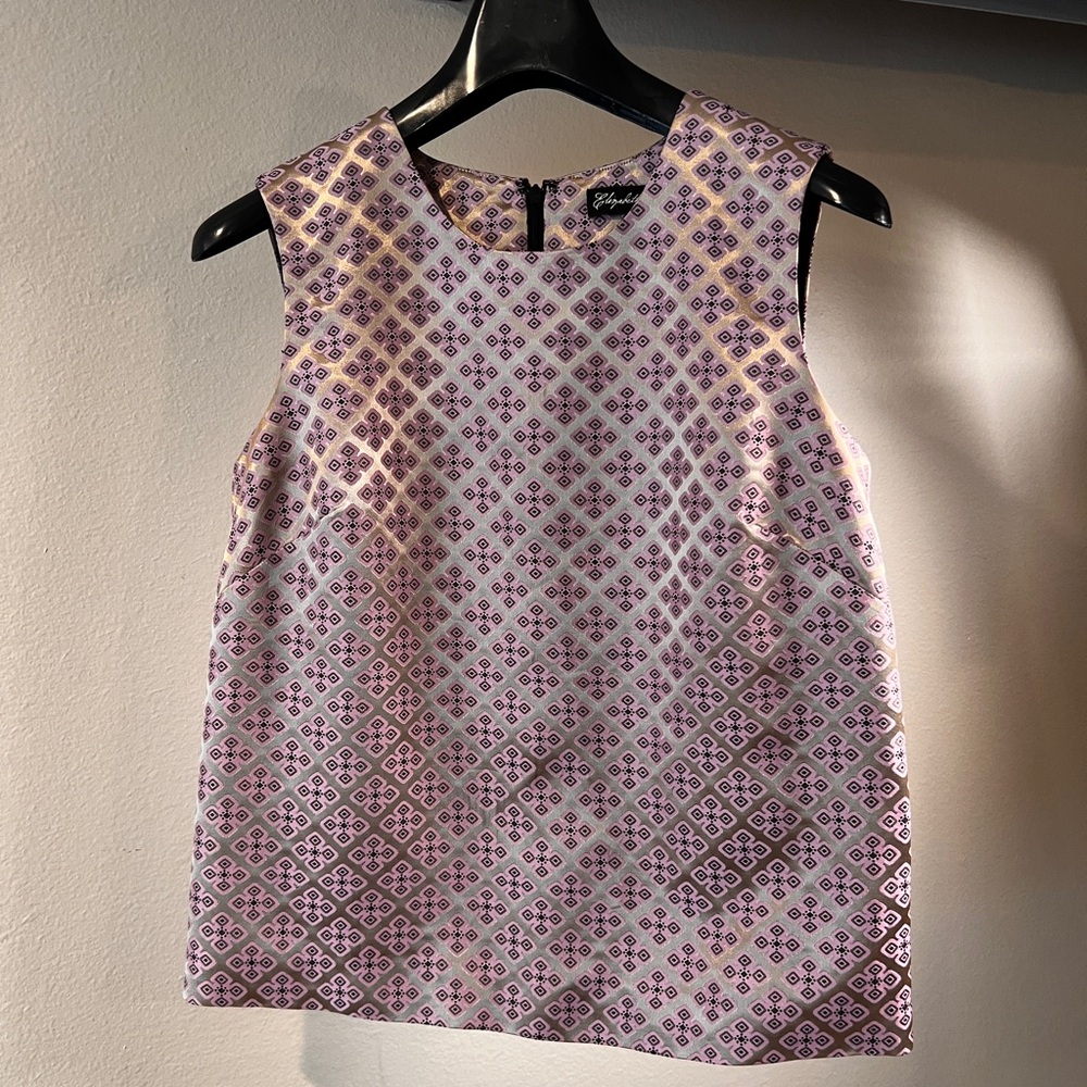 Elizabeth & James shimmering Patterned Sleeveless Top
